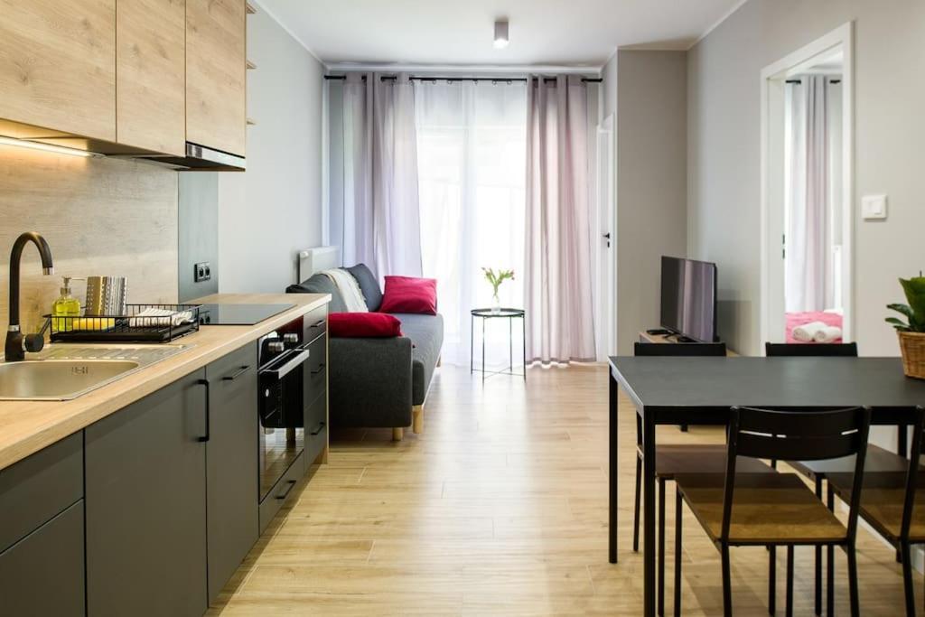 High Standard Garden Oasis Apartment Красков Екстериор снимка